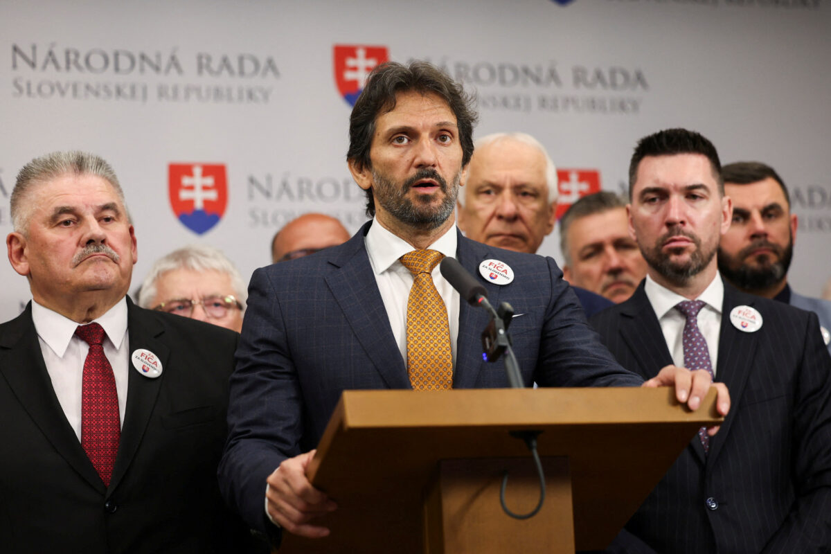 Po poskusu atentata slovaški parlament z resolucijo nad širjenje sovraštva