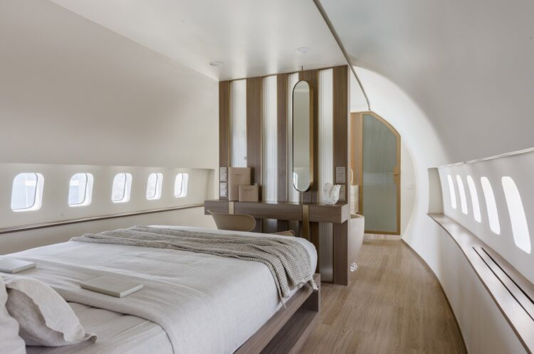 Boeing 737 spremenili v luksuzno stanovanje