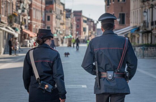 italijanska policija v benetkah