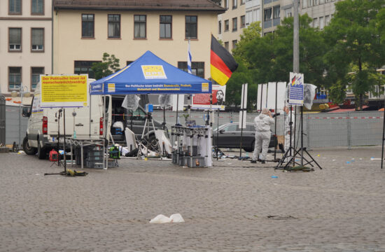 nemiri na desničarskem shodu v Nemčiji
