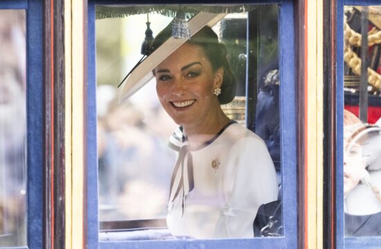 Princesa Kate po pol leta v javnosti