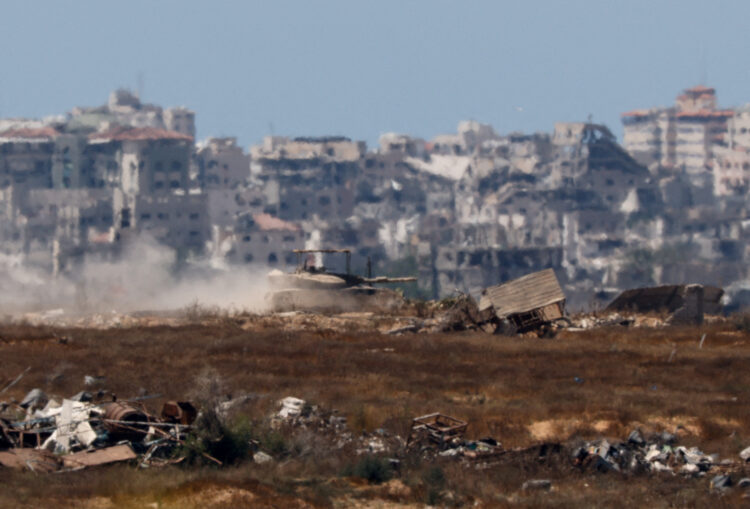 Izraelski tanki ob meji med Gazo in Izraelom (