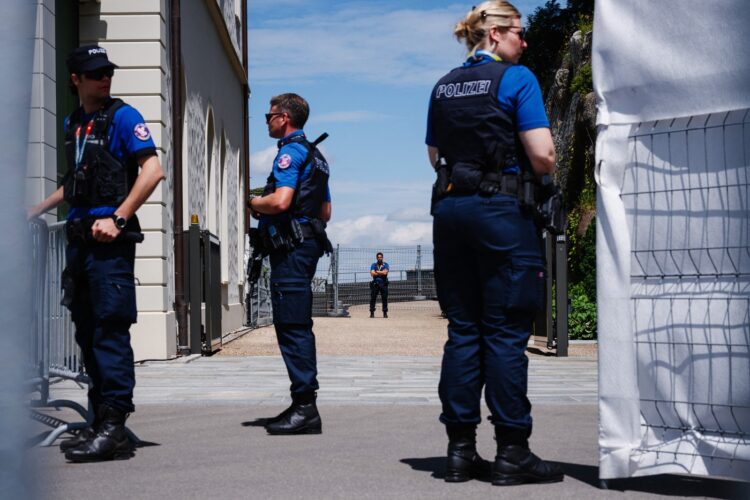 švicarska policija