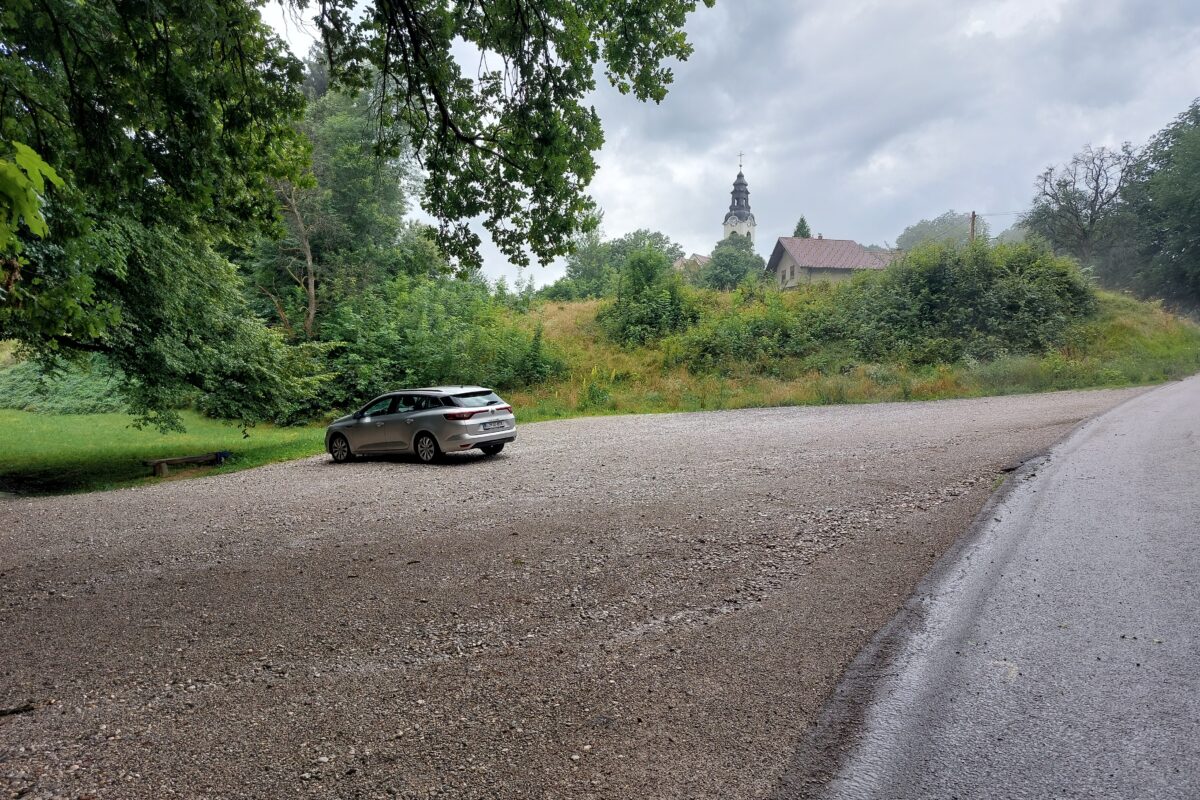 Sprehajalci se izogibajo območja Svetega Urha: “To se dogaja že pri belem dnevu”