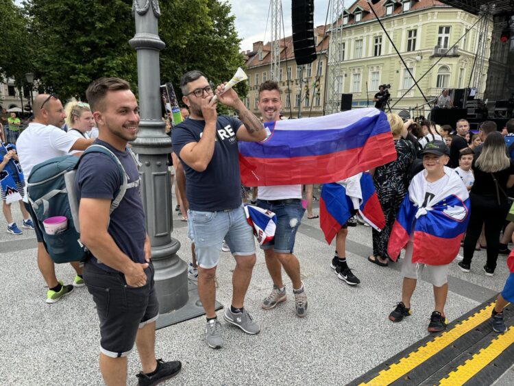 sprejem nogometašev v Ljubljani