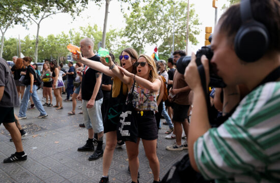 Protesti proti masovnemu turizmu v Barceloni