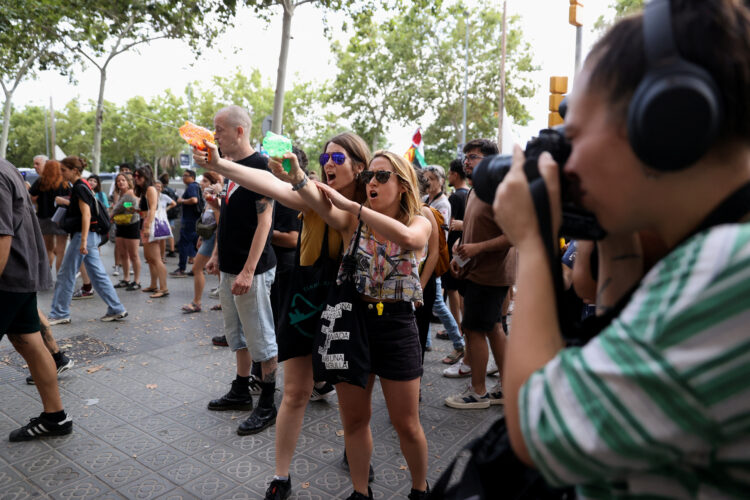 Protesti proti masovnemu turizmu v Barceloni