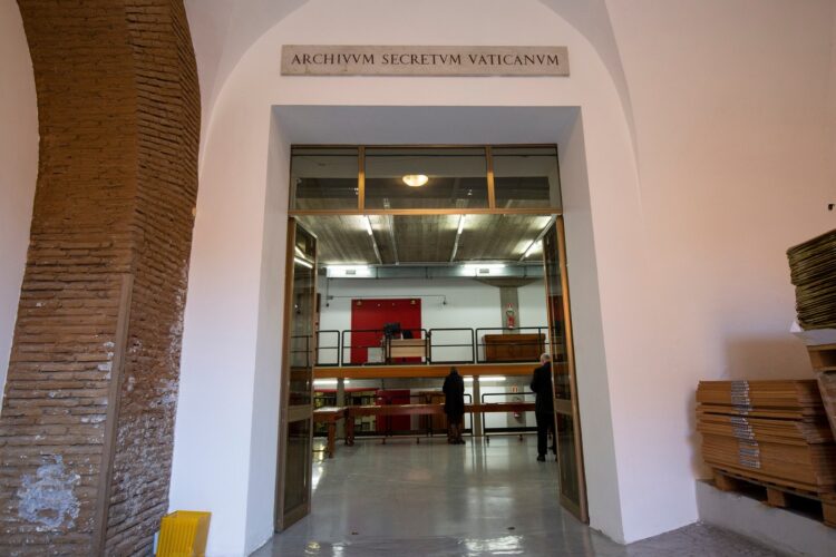Vhod v vatikanski srivni arhiv, Apostolski arhiv, Vatikan