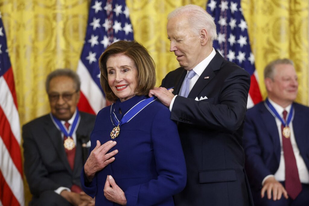Joe Biden in Nancy Pelosi