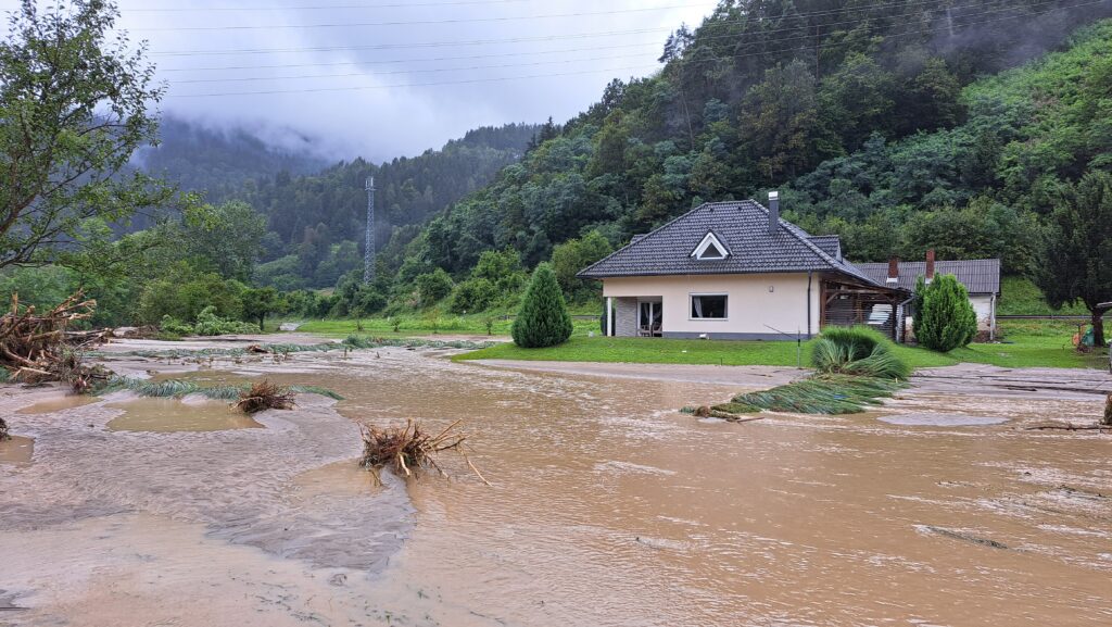 Hiša družine Mori, poplave 2023