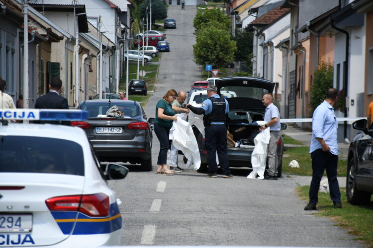 Strelski napad v hrvaškem Daruvarju