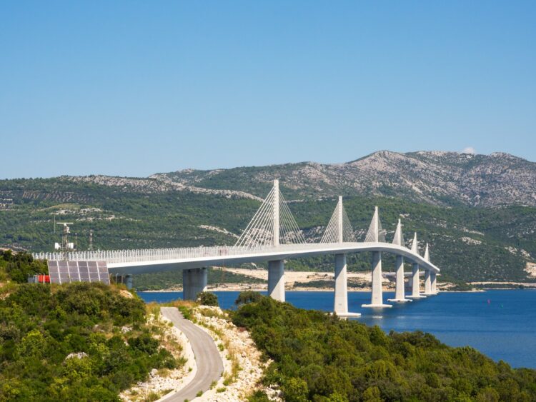 most na Pelješac, pelješki most, Hrvaška, Dalmacija