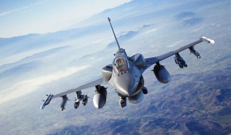 bojna letala F-16