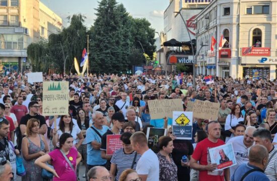 Protesti proti rudniku litija v Srbiji