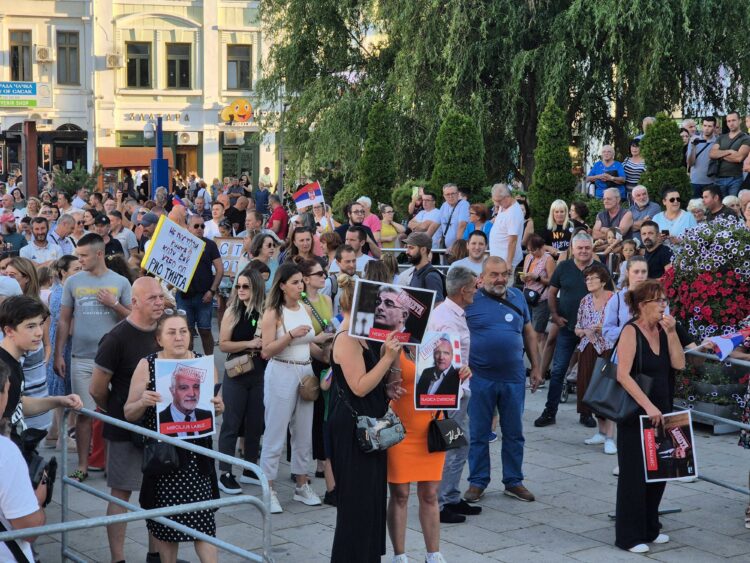 Protesti proti rudniku litija v Srbiji