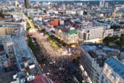 Velik protest v Beogradu