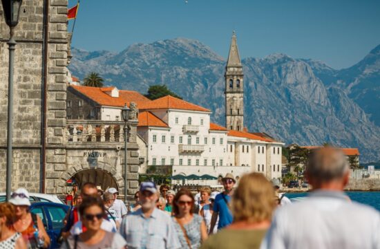 Turisti v Črni gori