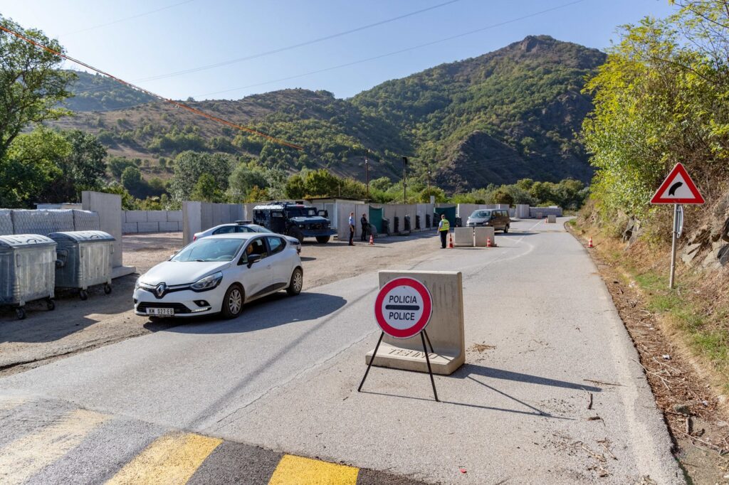 Cestna kontrolna točka kosovske policije na severu države