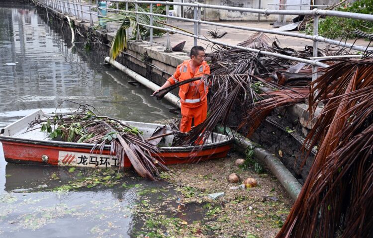 Tajfun Yagi je dosegel sever Vietnama