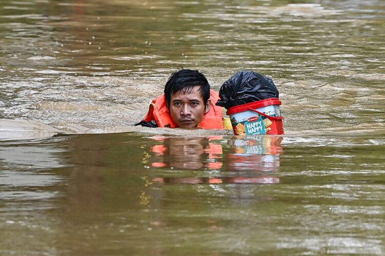 Poplave po tajfunu Yagi v Vietnamu