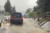 Obilne padavine so nevšečnosti povzročile na Obali