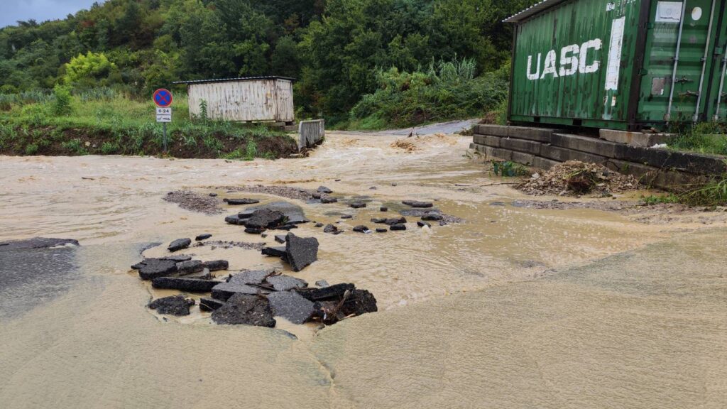 Posledice obilnega dežja v Šalari, 12. september 2024