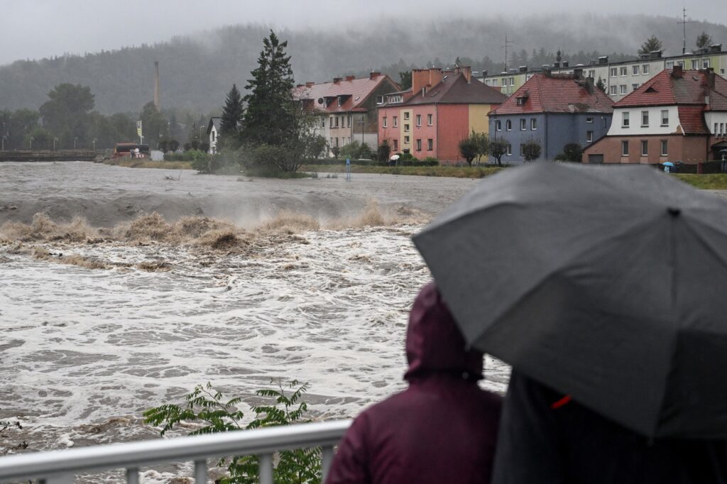 avstrija neurje dež poplave