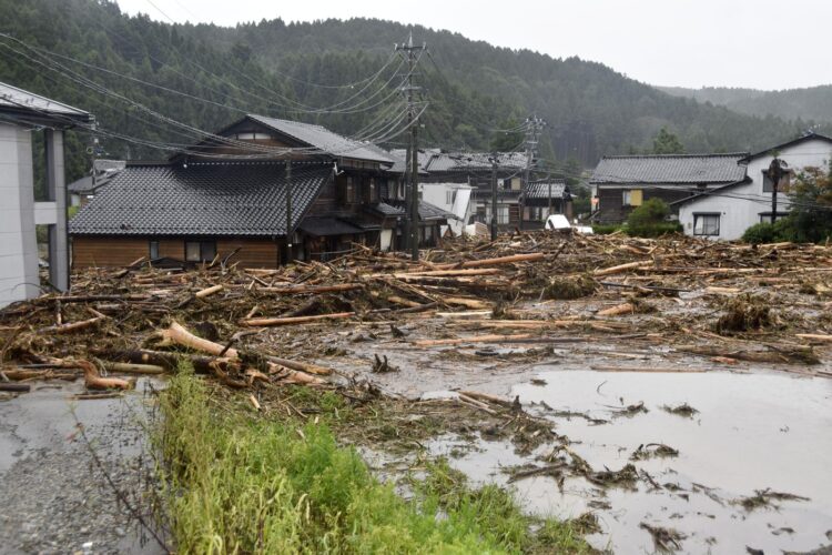 Poplave na Japonskem