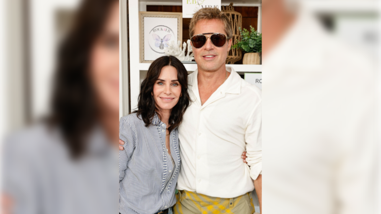 Courteney Cox in Brad Pitt