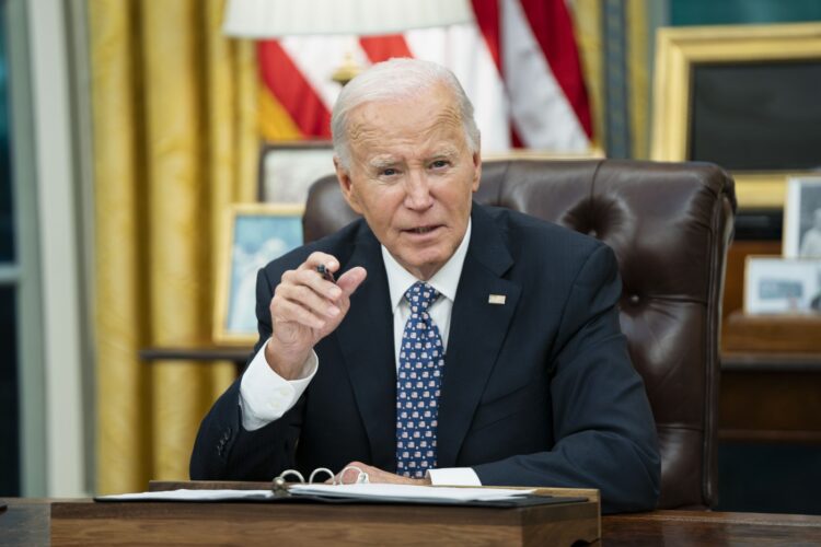 Joe Biden se je odzval na kritike Donalda Trumpa