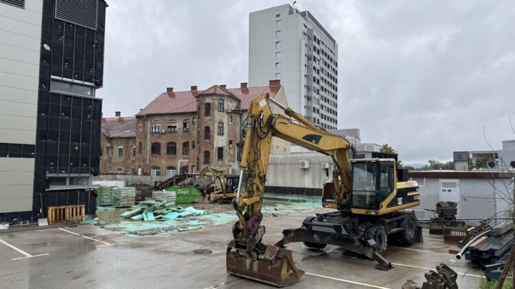 Stavba na Masarykovi ulici v Mariboru, ki je predvidena za rušenje.