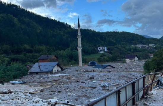 Bosno in Hercegovino prizadele poplave