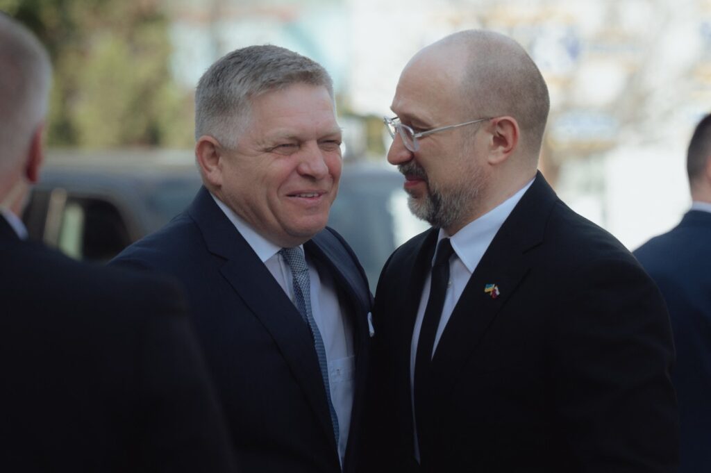 Robert Fico, Denis Šmigal