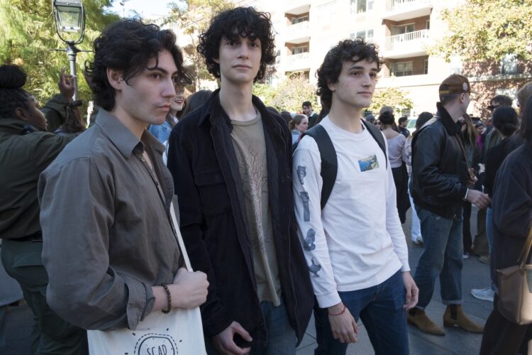 tekmovanje dvojnikov, Timothee Chalamet