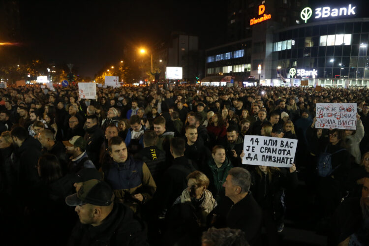 Protest v Novem Sadu