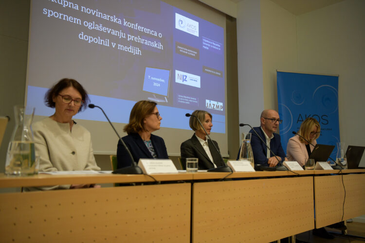 Prehranska dopolnila novinarska konferenca