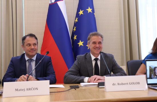 Robert Golob, Matej Arčon