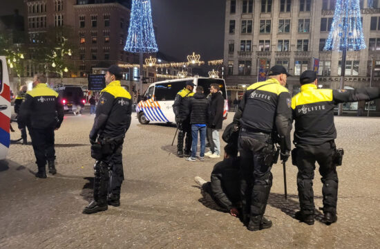 Policija v Amsterdamu