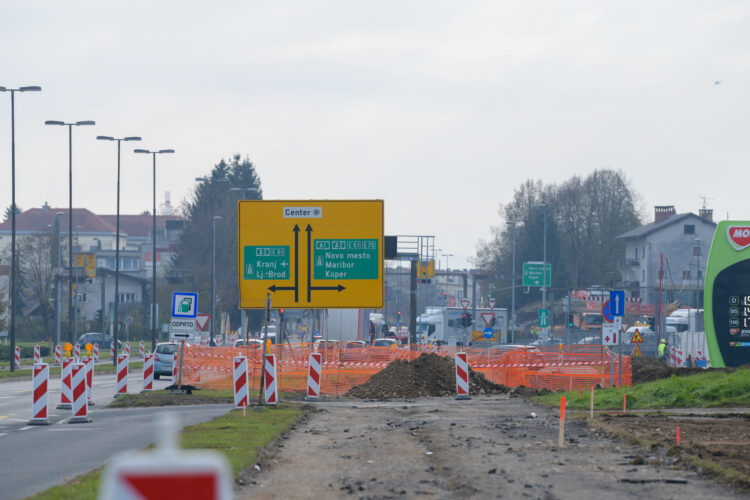 Dela na Celovški cesti v Ljubljani