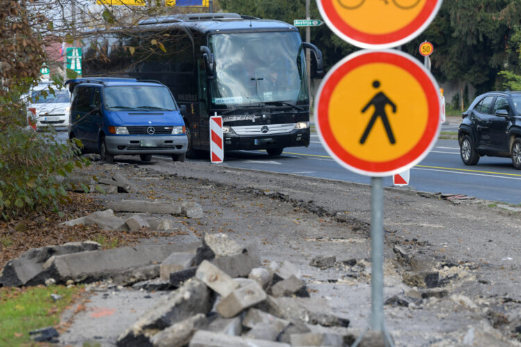 Dela na Celovški cesti v Ljubljani