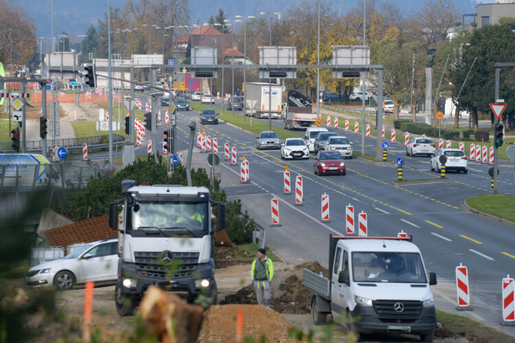 Dela na Celovški cesti v Ljubljani