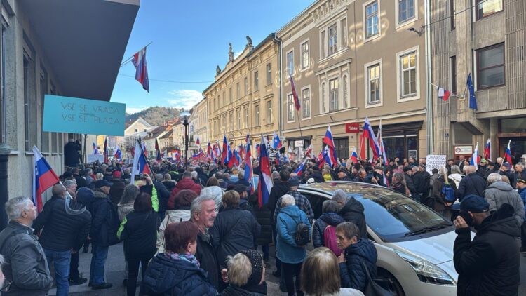 Prizor izpred celjskega okrožnega sodišča