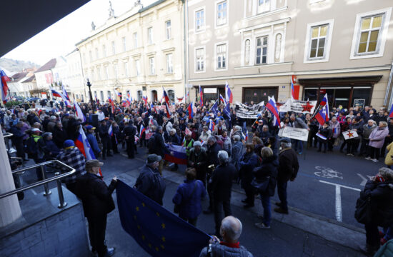 Protest v podporo Janezu Janši