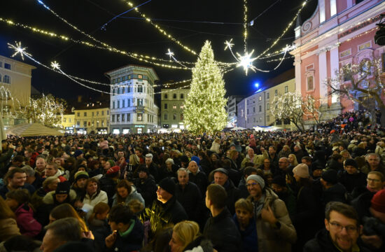 Prižig lučk v Ljubljani