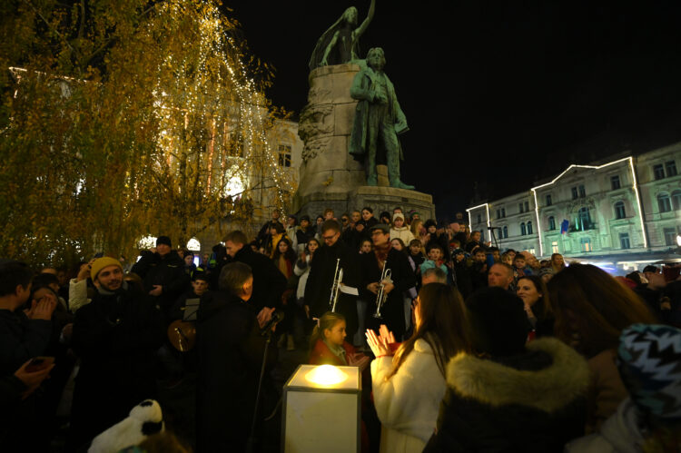 Prižig lučk v Ljubljani