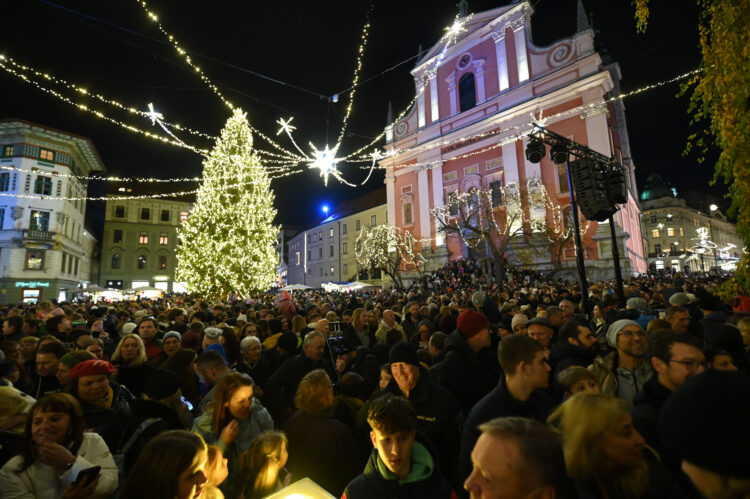 Prižig lučk v Ljubljani