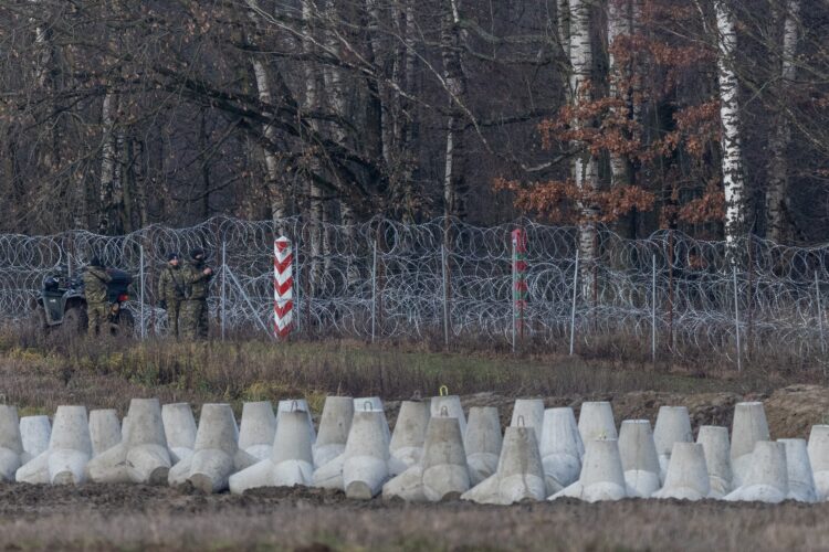 poljska, vzhodni ščit, obramba