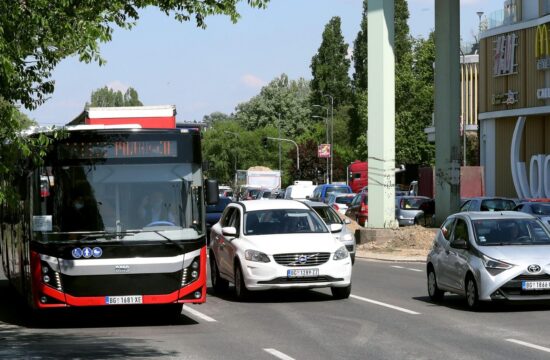 Mestni avtobus v Beogradu