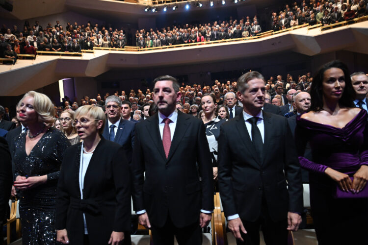 Urška Klakočar Zupančič, Marko Lotrič, Nataša Pirc Musar