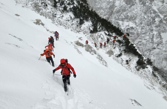 Reševanje madžarske planinke iz Kamniško-Savinjskih Alp